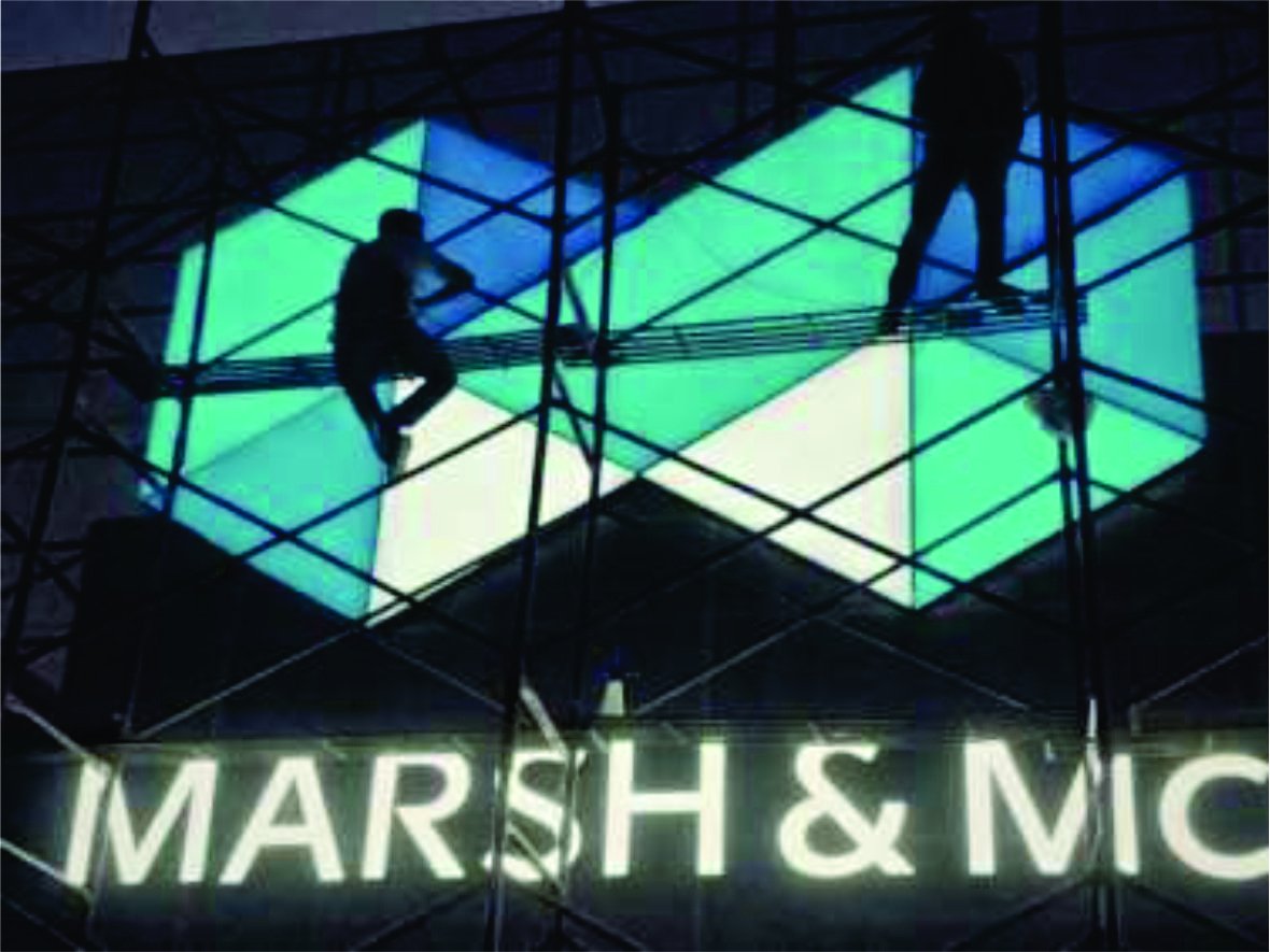 Marsh & McLennan — Façade · Completed view